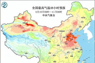 手感火热！小史密斯半场10中8高效拿到18分